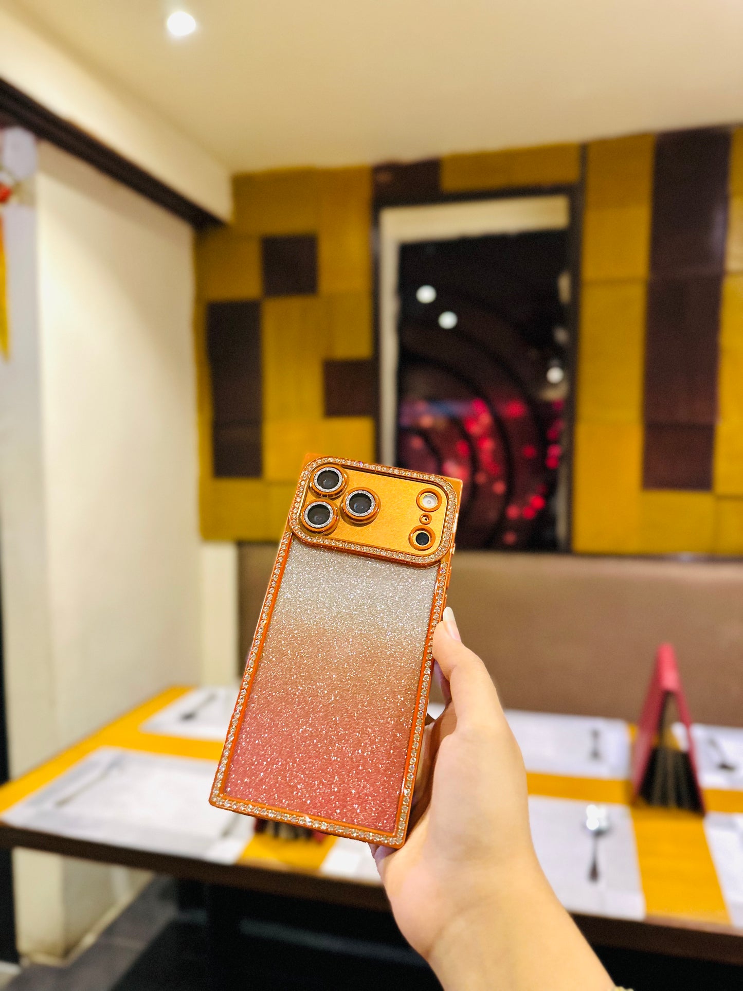Orange Square Glitter Stones Case (17 Pro & 17 Pro Max)